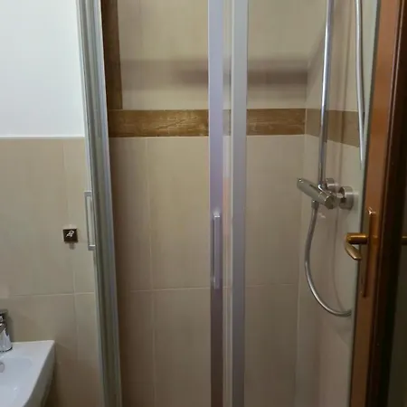 Runchee Gospodarstwo agroturystyczne *